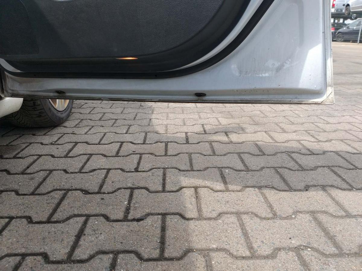 Opel Insignia A original Tür vorn rechts Z40R Schnee Weiss Rohbau Bj.2011